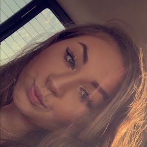 Meet your Posher, Mckenzie